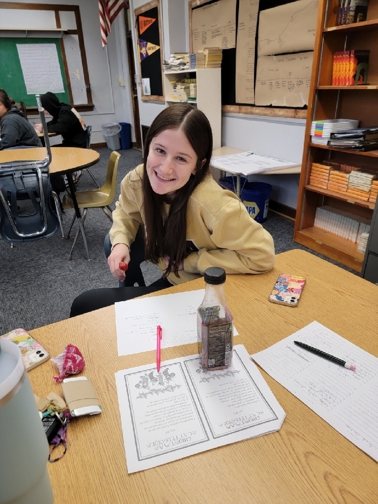 An intense game of Scattergories, which included 6 rounds, a championship, and a run-off. Congratulations to Austin Vaverka and Lauren Boyer in 2nd period, who tied for the win.