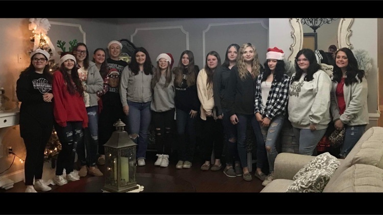 Owsley middle school volleyball team delivering Christmas cards at Owsley county nursing home