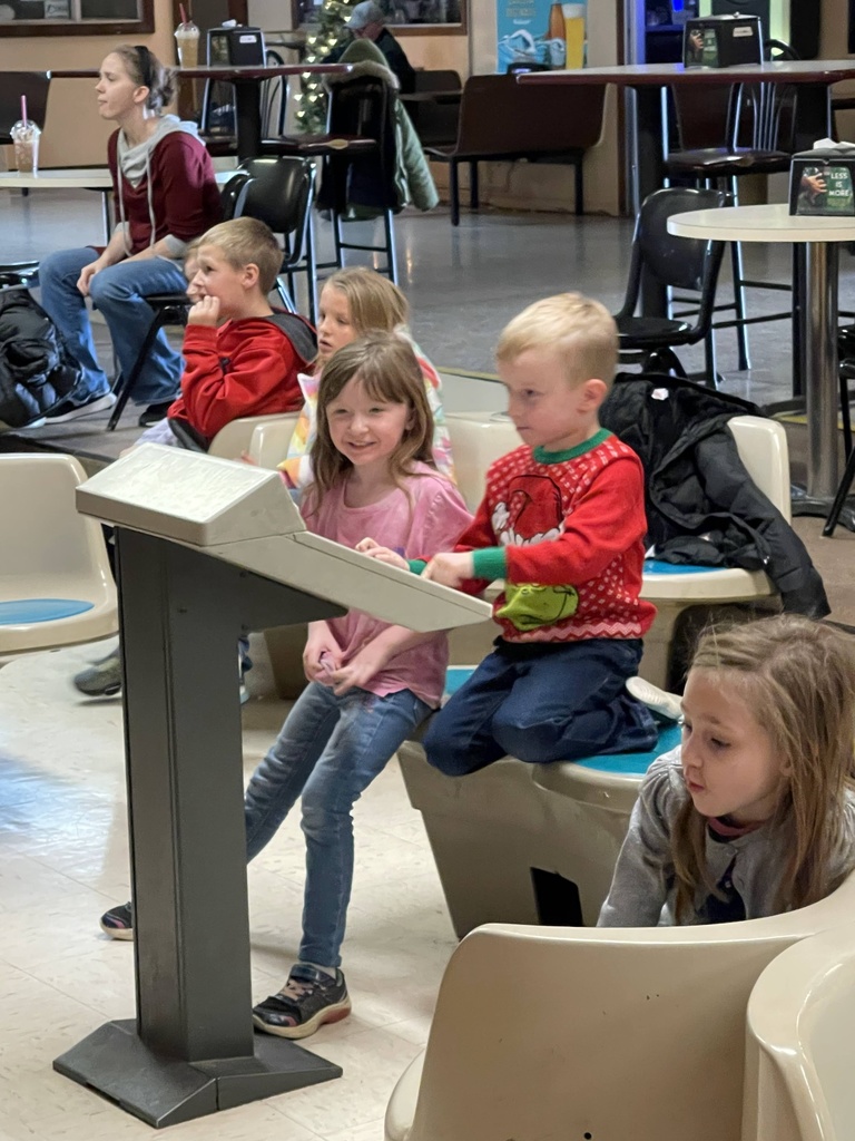 Kindergarten bowling