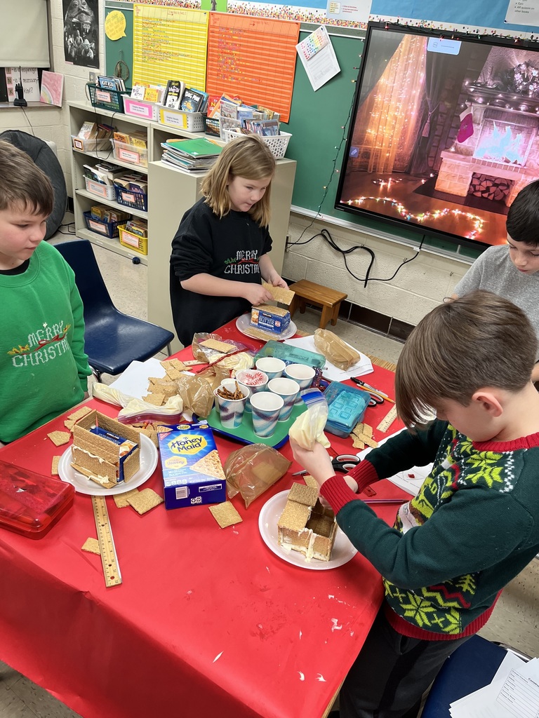 Fourth-grade construction experts
