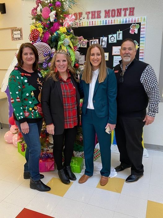 Senator and Superintendent visit Elementary