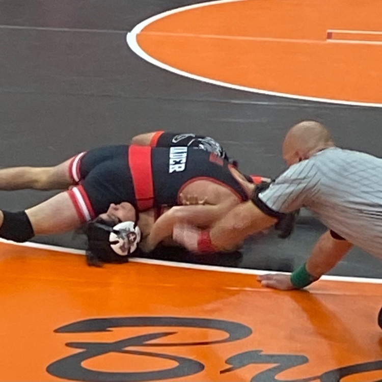 Mader w/ the pin!
