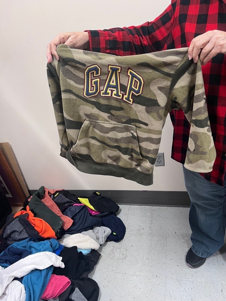 gap hoodie