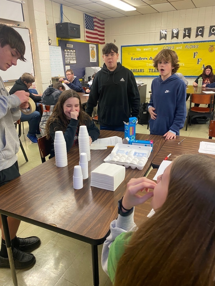 students learning food science