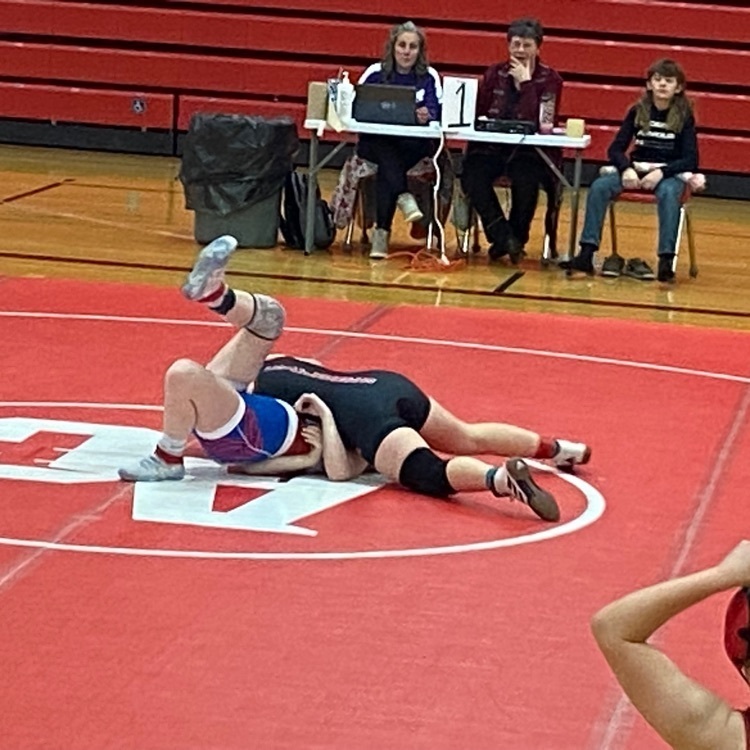 Dillon w/ the 📌!💪🏽