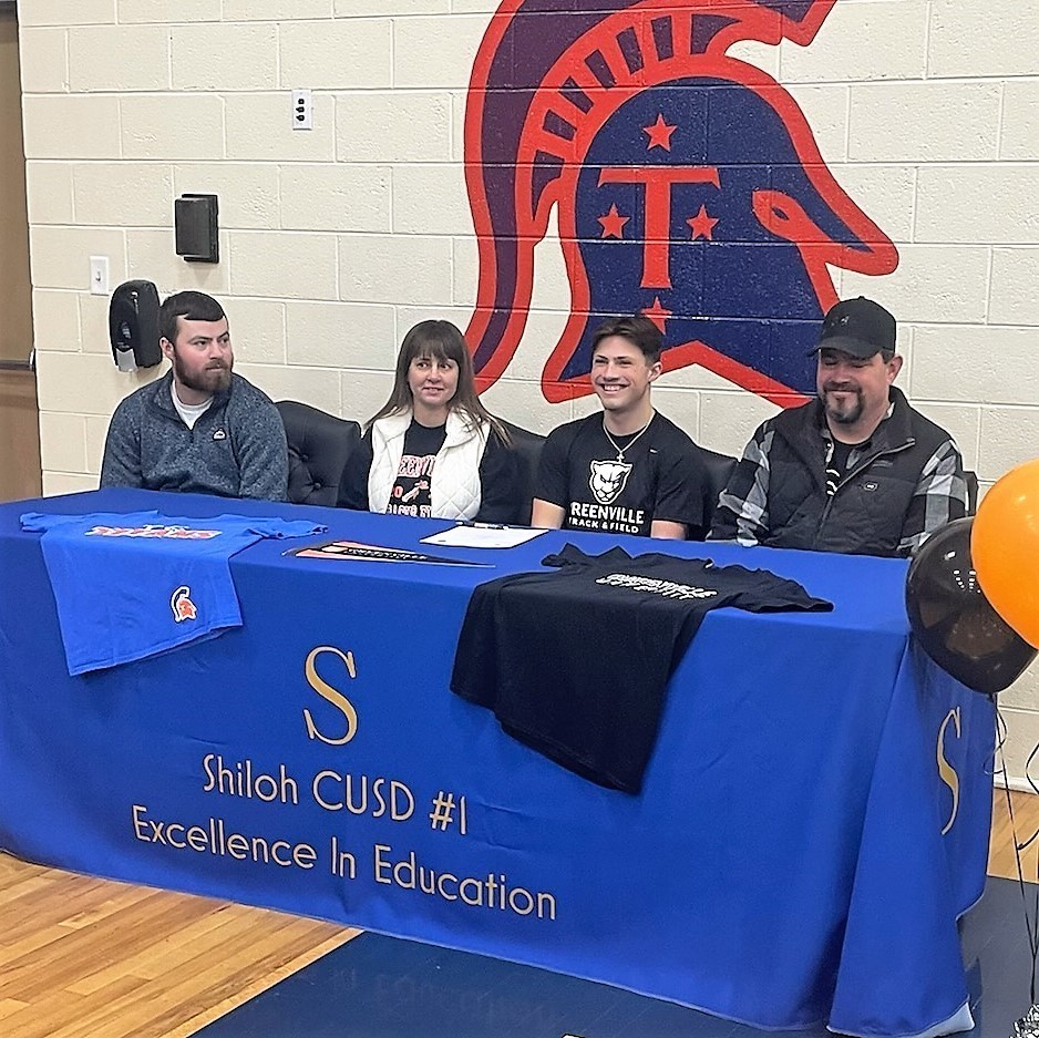 Levi Eads Greenville signing with family