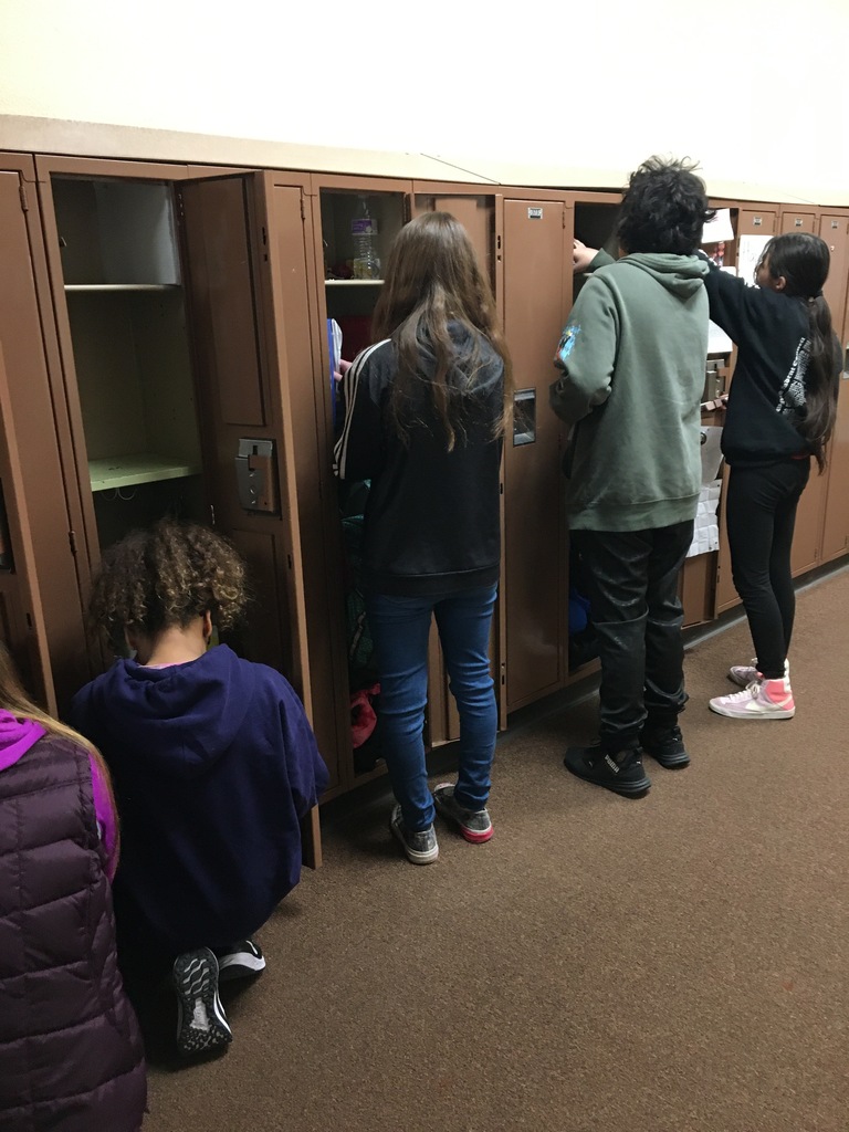 lockers 2