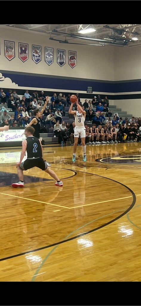 Kamden sinking a 3