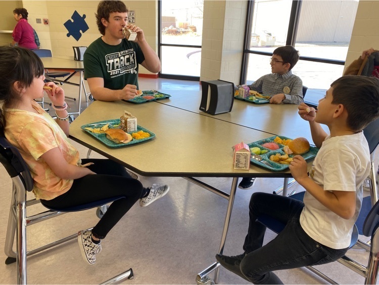 kids eating