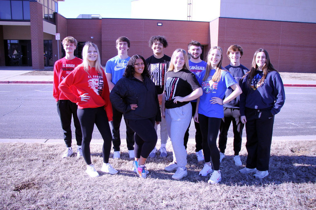 EHS Winter Homecoming candidates posing in front of EHS