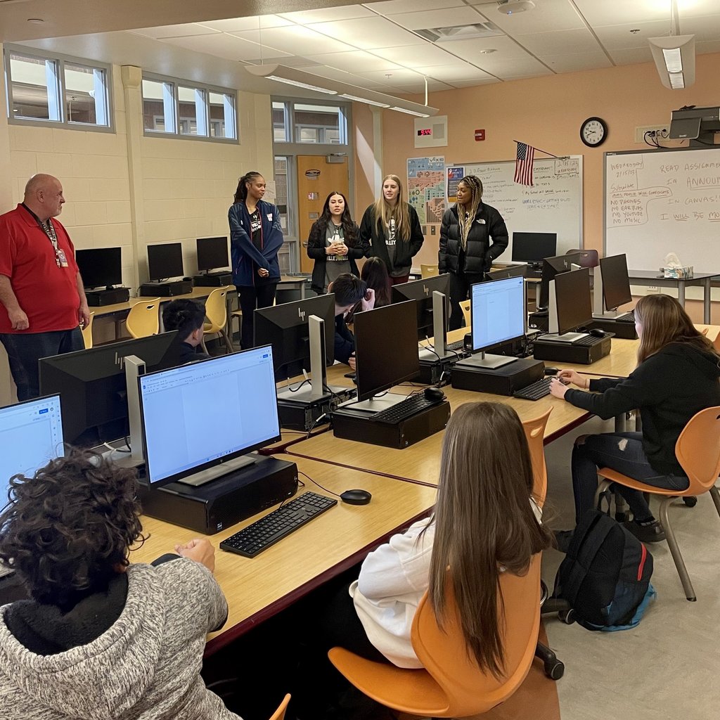 A big thanks to the women's volleyball team from New Mexico State University for visiting our students at Mesa Middle School for their Enrichment Day.