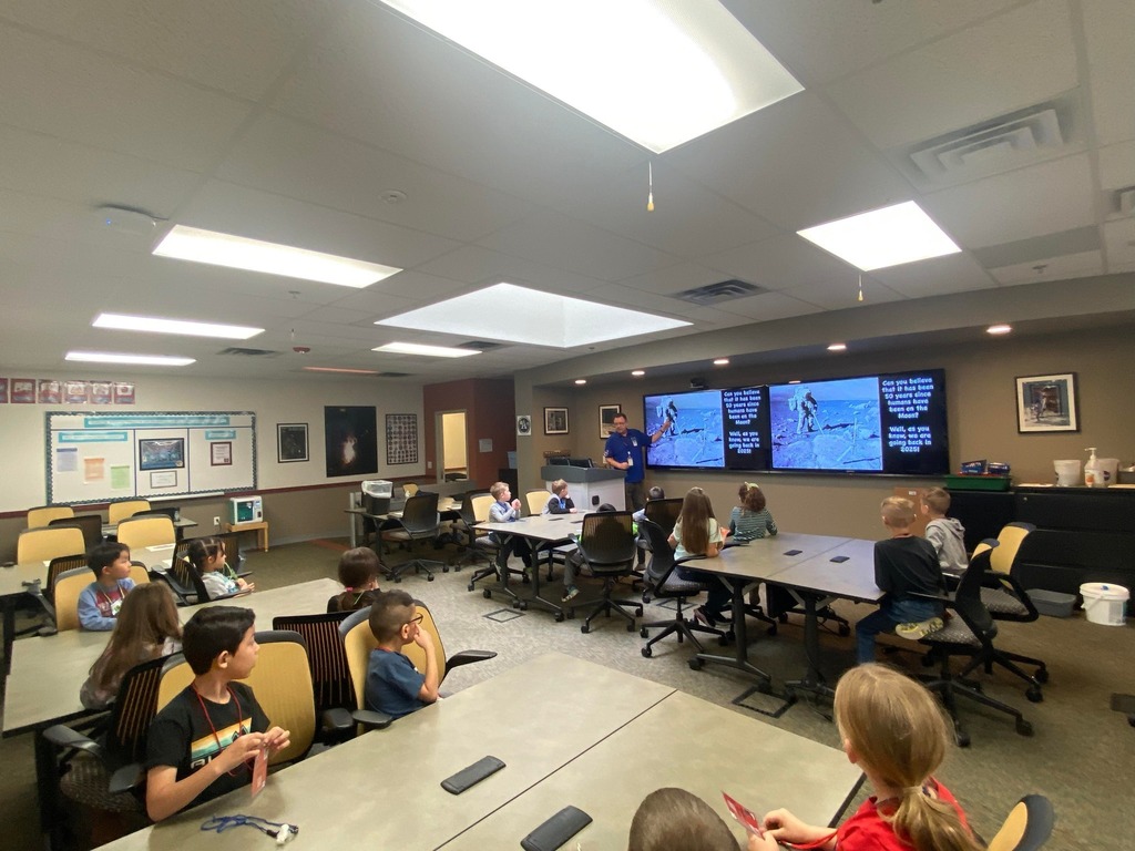 Our first "Forward to the Moon" day camp for K-2 students was a smashing success.  The Artemis generation is set and ready for space travel!