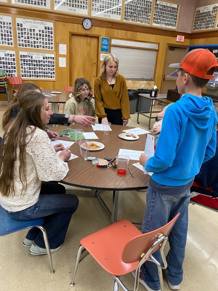 chapter members enjoyed pizza and trying to guess agricultural products for a prize!