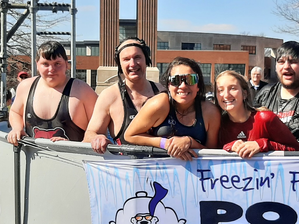 BJSHS staff and students participate in polar plunge