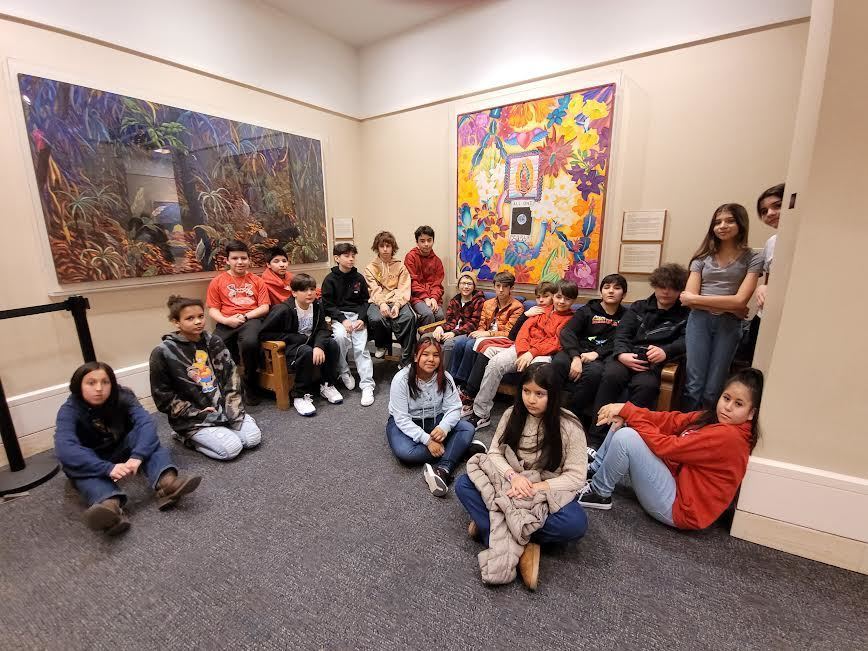 Milagro students at the State Capitol 