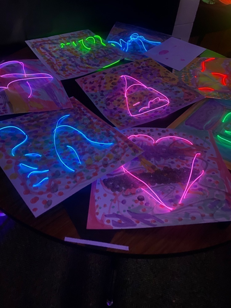 glow show