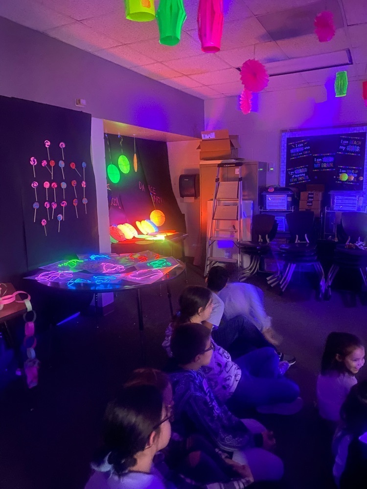 glow show