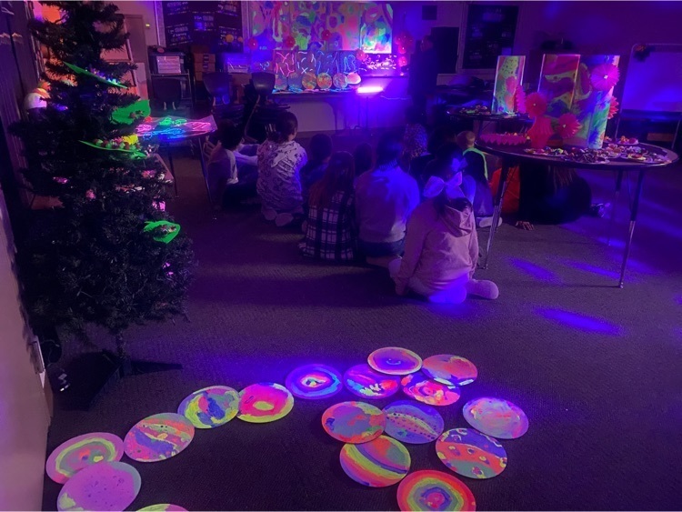 glow show