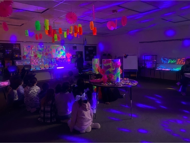 glow show