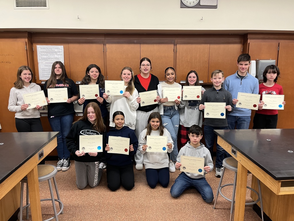 2023 MS PJAS participants with their certificates
