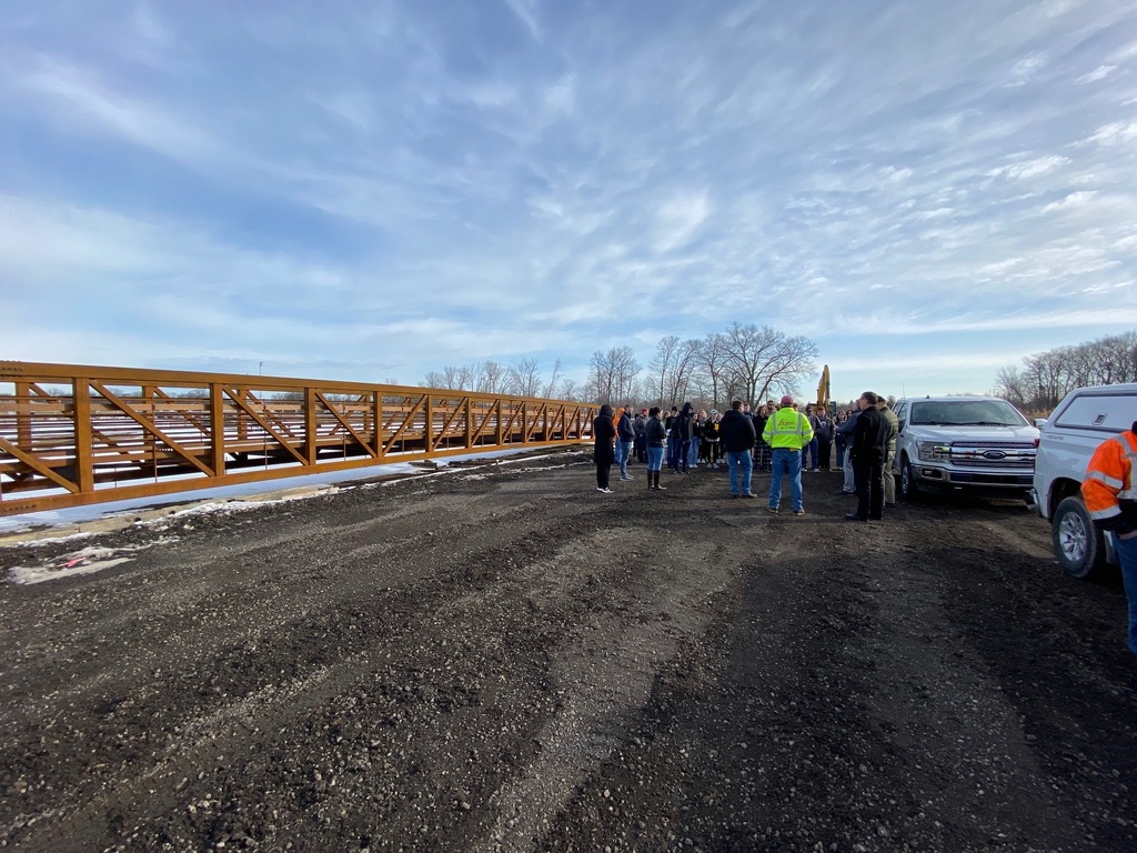 Bridge between PHN and HWMS