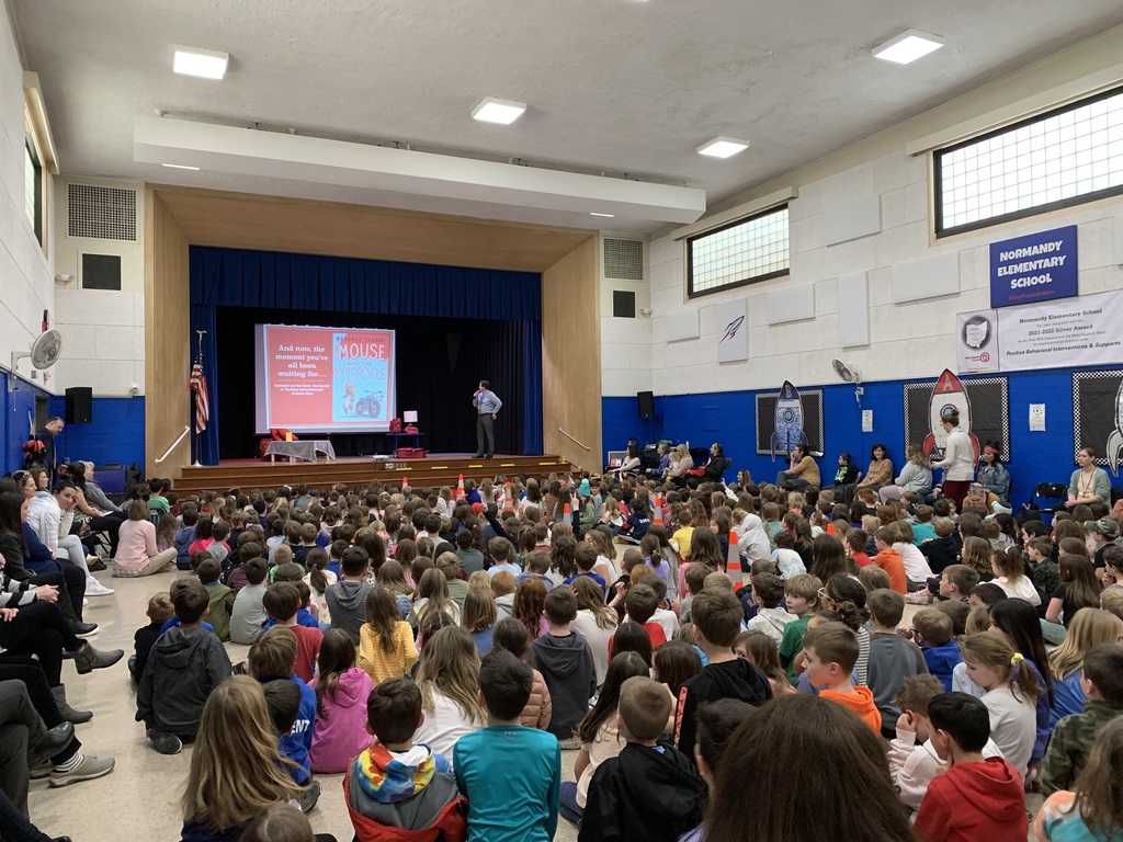 One School One Book pic