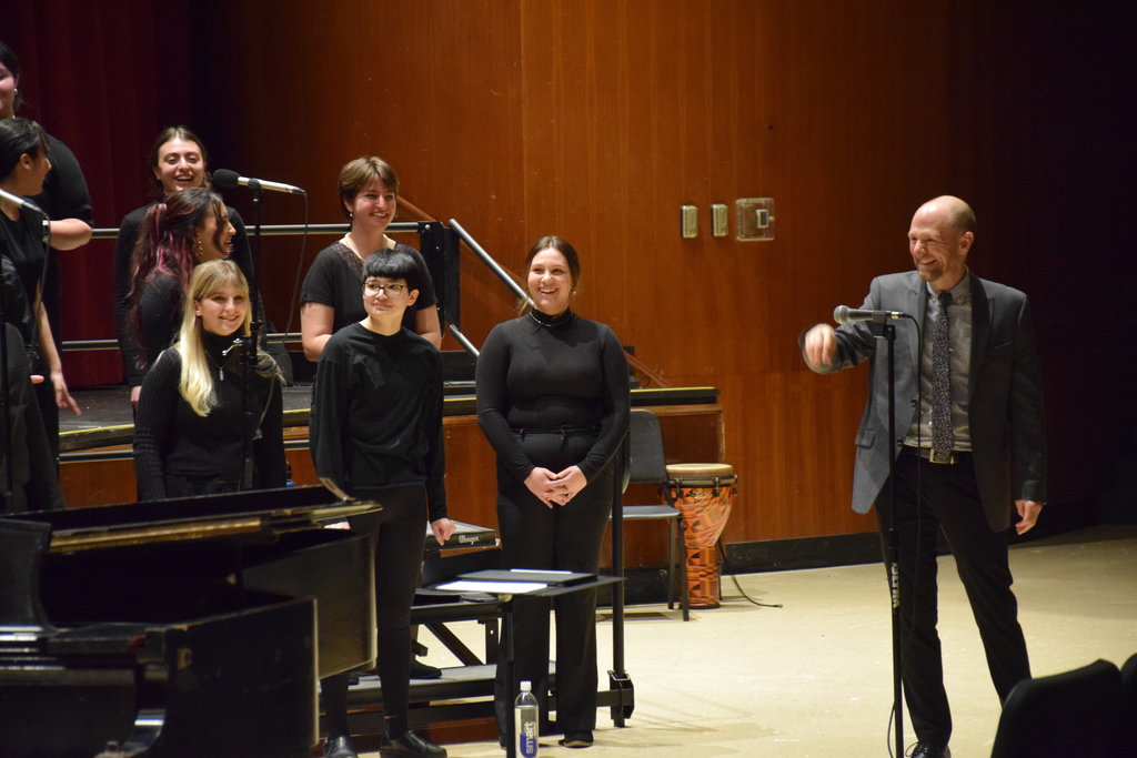 LVHS chamber singers and Hofstra chamber choir share the stage for a collaborative concert.