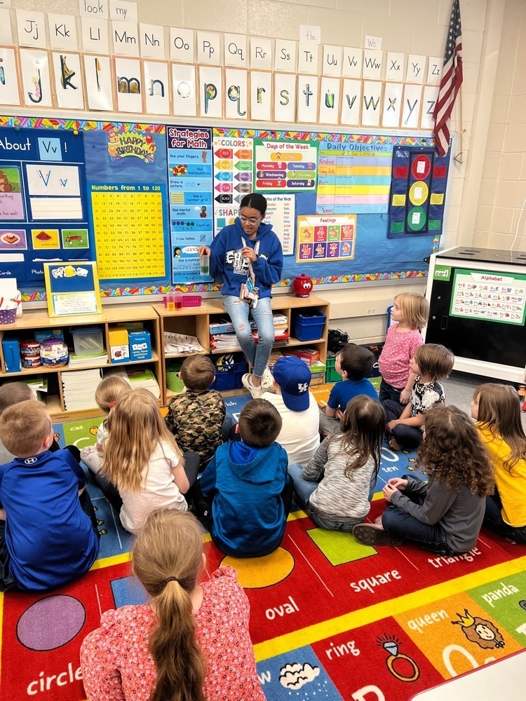 Mrs.Gibson and Ms Alizabeth’s class 