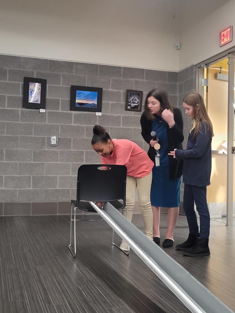 student setting up car