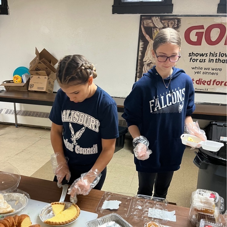 Cutting cakes and getting desserts bagged
