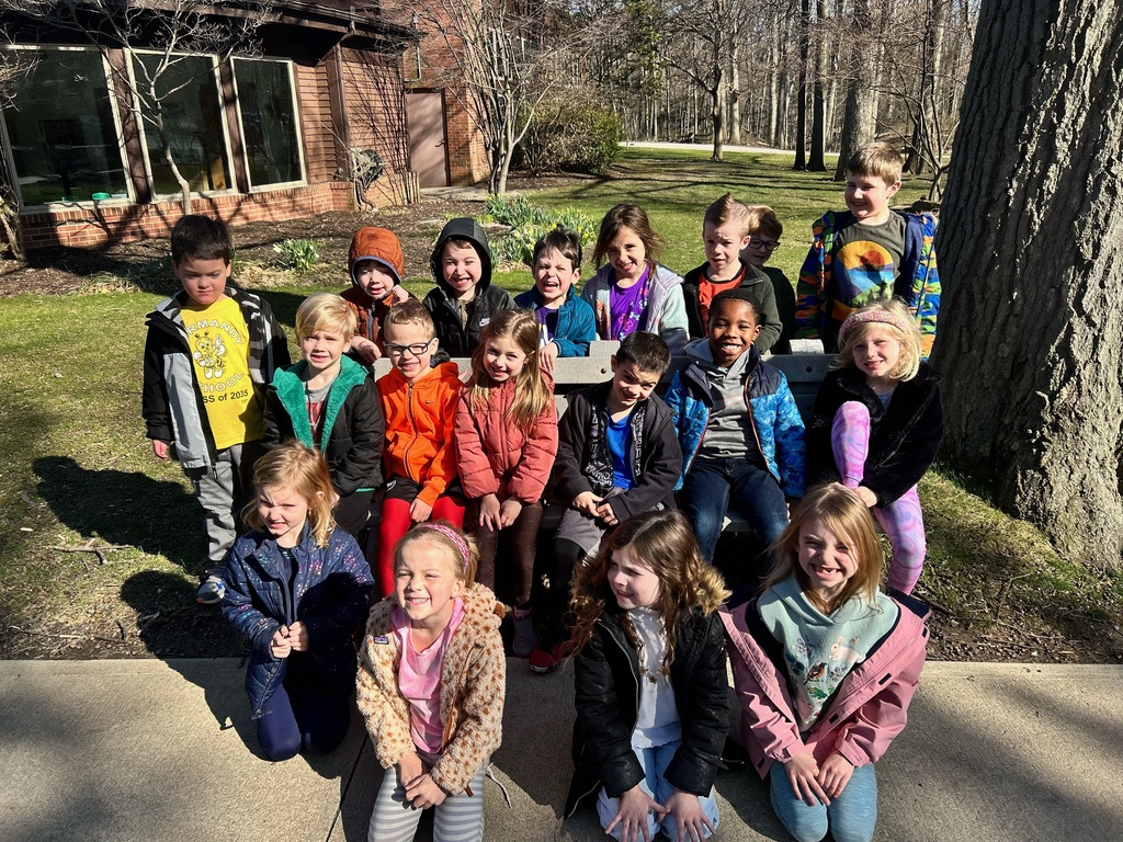 Sorber's Kindergarten class at Planetarium photo