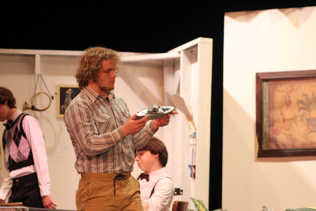 ELLSWORTH HIGH SCHOOL PRESENTS THE SPRING PLAY…