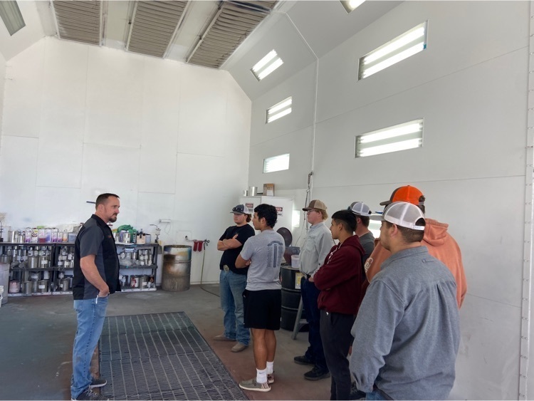 Learning about the paint bay