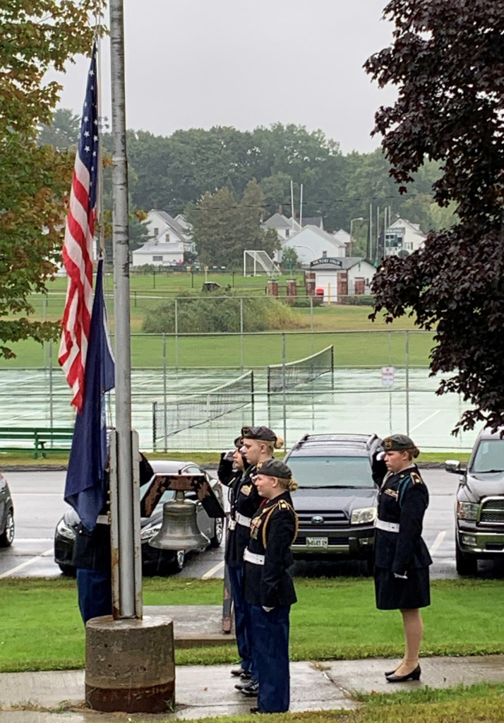 JROTC Paying Respect