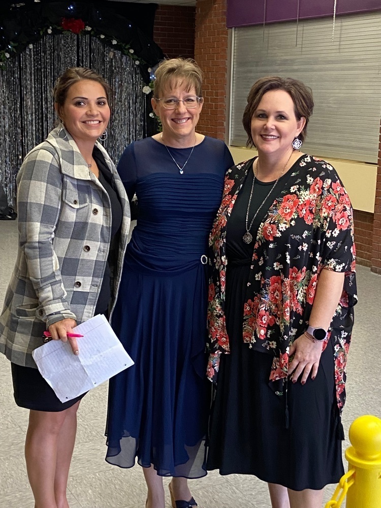 Hostesses for Prom 2023