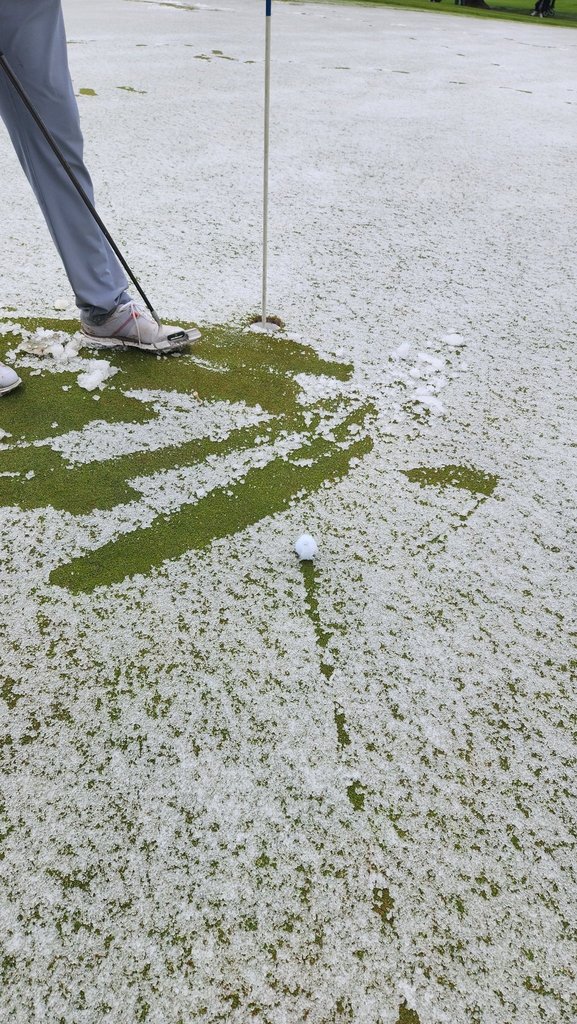 Sleet putting