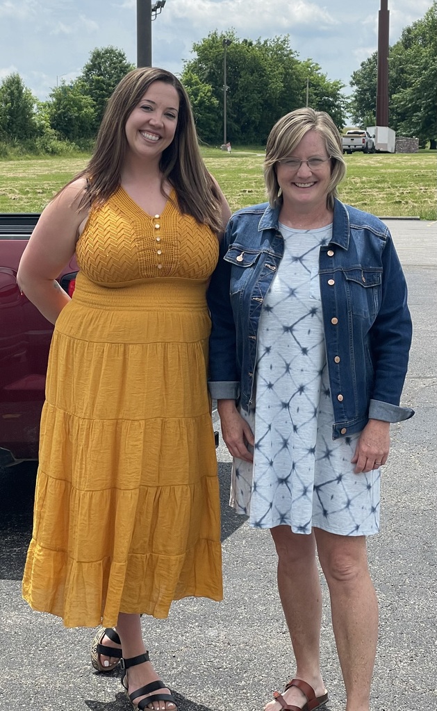 picture of secretaries 