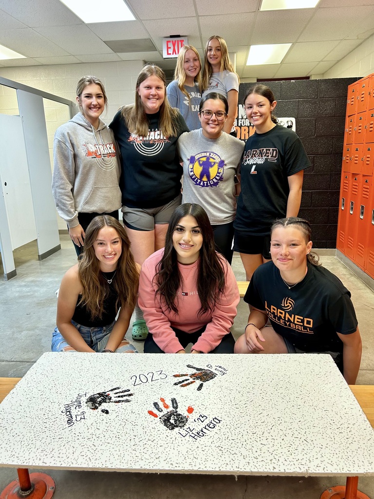 senior handprints