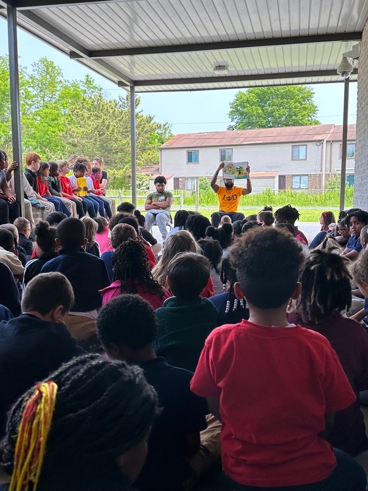 UMES reading to 2nd grade