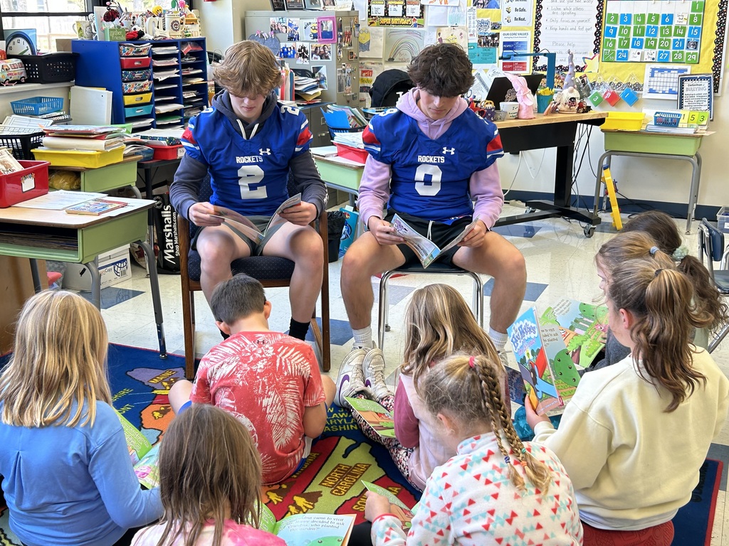 Football readers photo