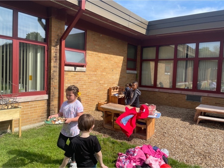 outdoor classroom