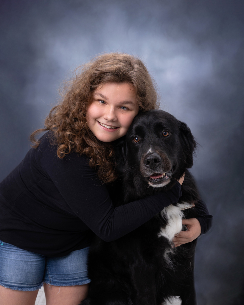 Jennifer Kasunick photo with Rowdy the dog 2023