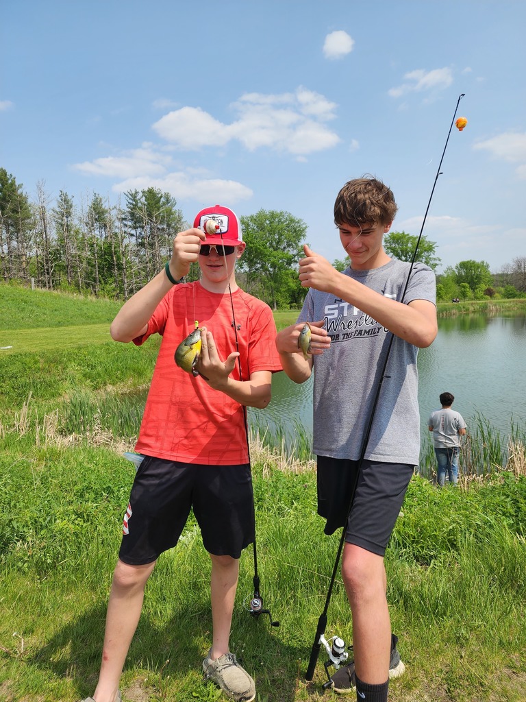 Yesterday the 7th graders went on a field trip to Twin Ponds to fish. 