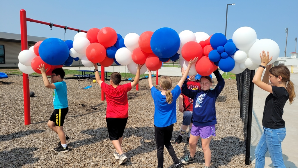 you never know what you'll see at recess