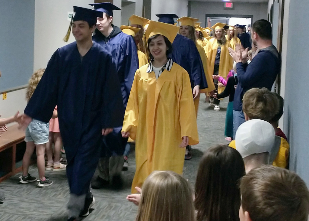 FHS Grad Walk