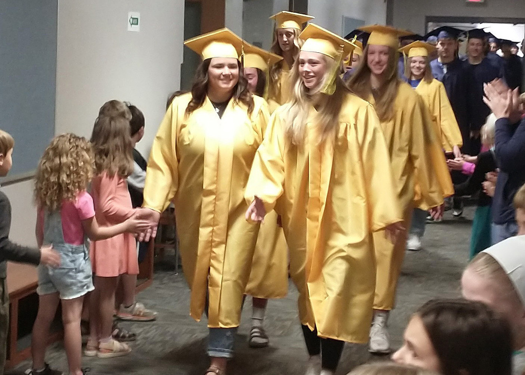 FHS Grad Walk