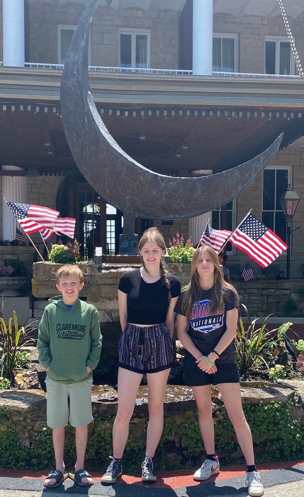 Claremore Students at the Crescent Hotel