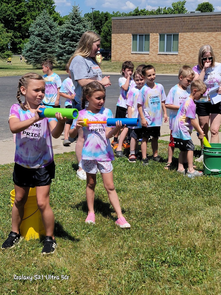 FIELD DAY