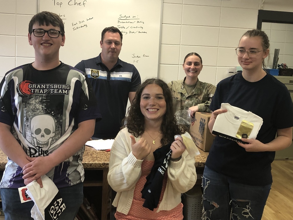 Students with National Guard Members