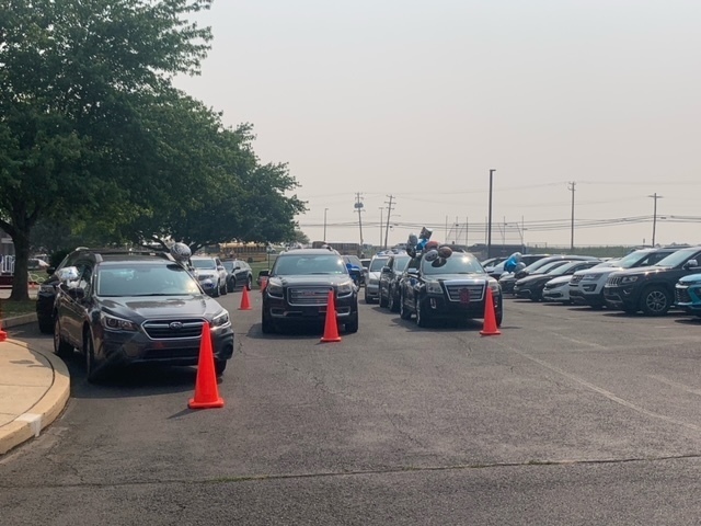 4th Grade Car Parade